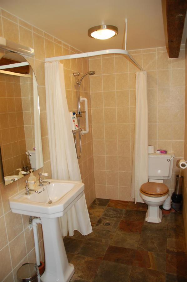 Vale Farm Bed & Breakfast Higham on The Hill Bagian luar foto