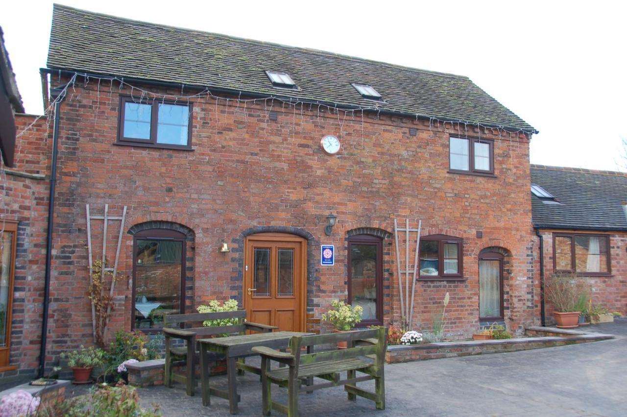 Vale Farm Bed & Breakfast Higham on The Hill Bagian luar foto